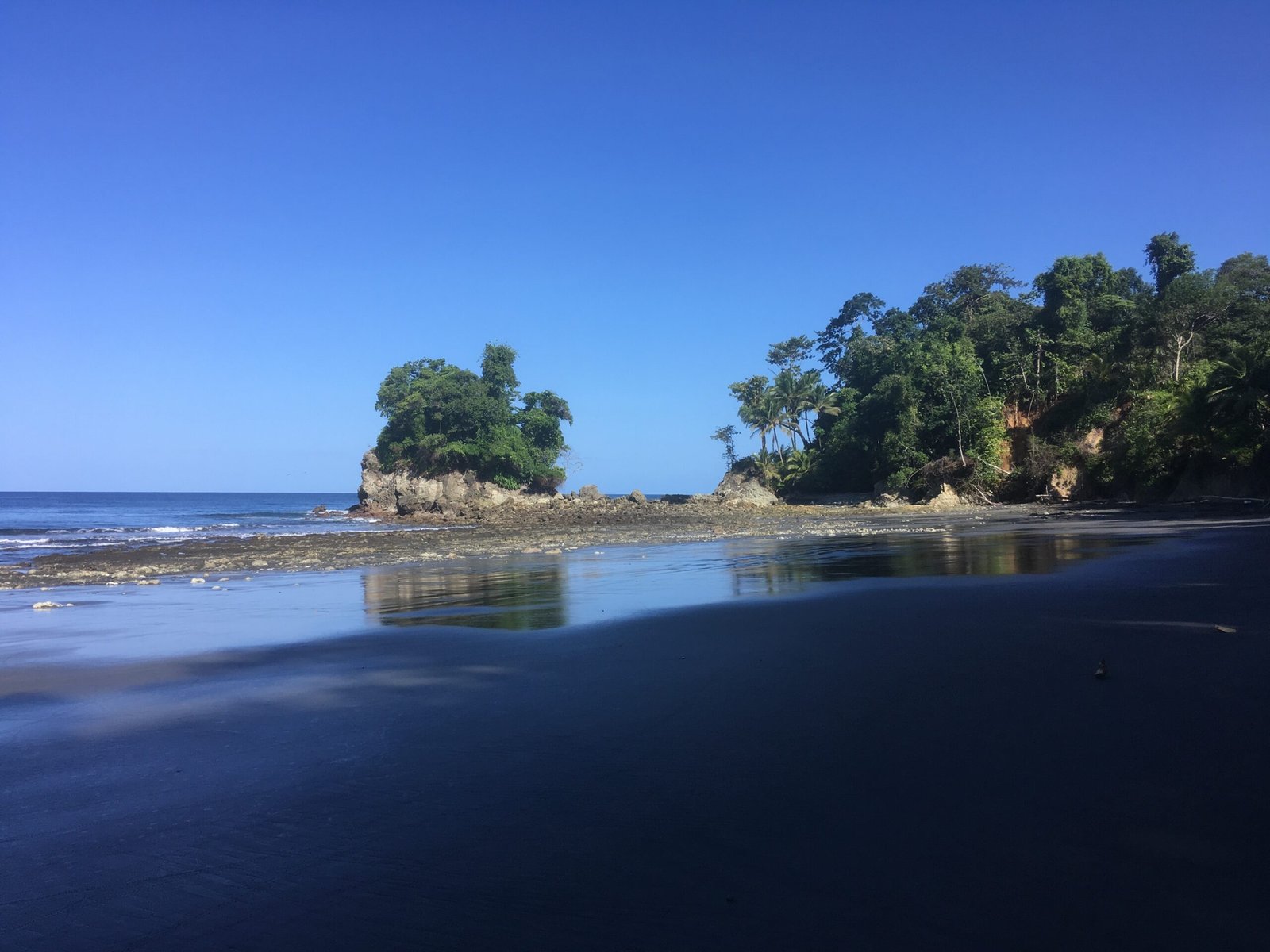 Vista playa Punta Brava, Pacífico colombiano-costa Pacífica